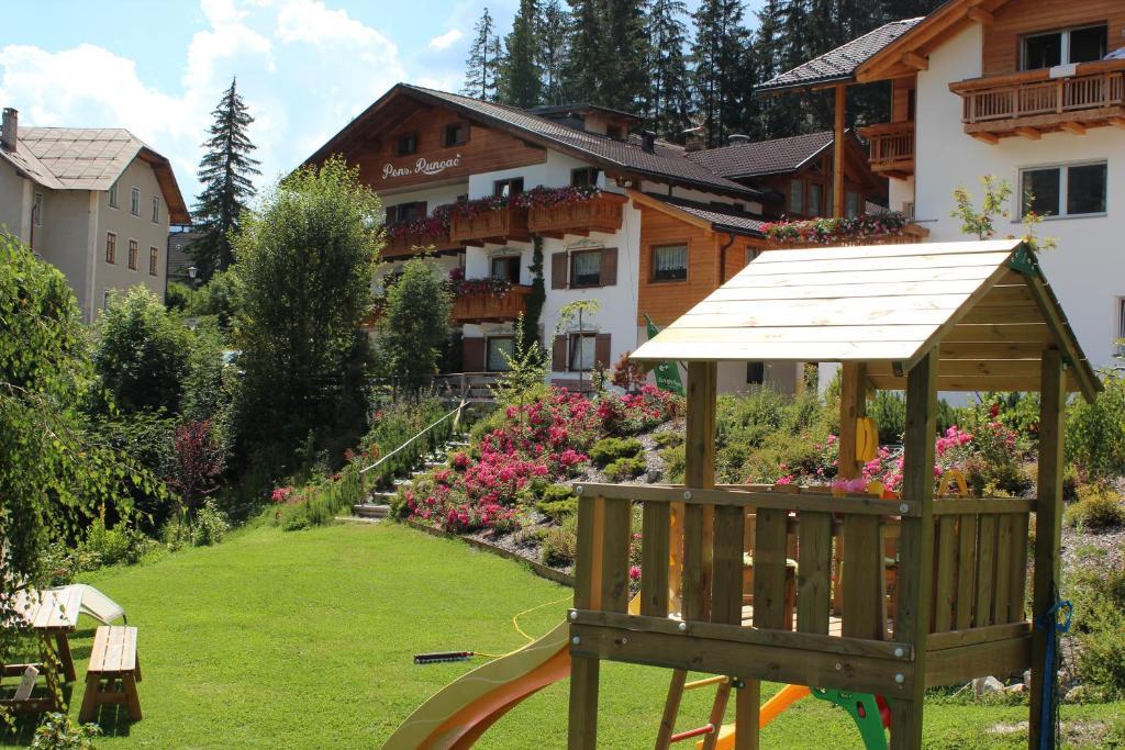 Hotel Runcac Badia  Exteriér fotografie
