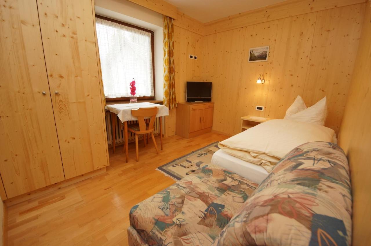 Hotel Runcac Badia  Exteriér fotografie